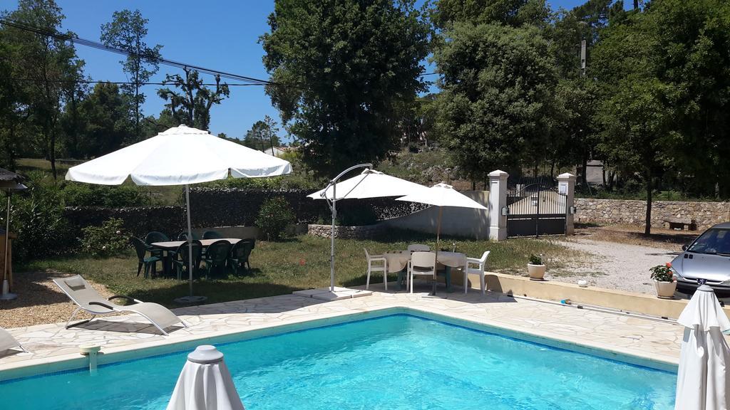 Bed and Breakfast La Maison De Jenny Montauroux Exterior foto