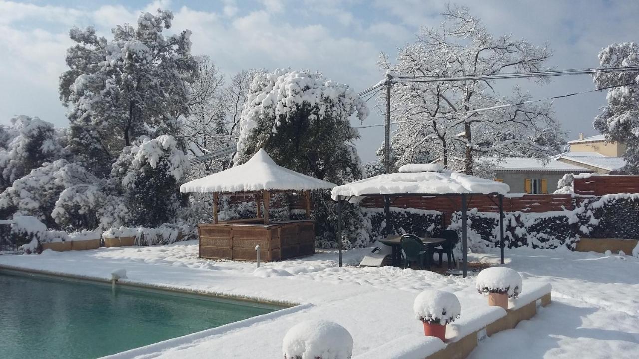 Bed and Breakfast La Maison De Jenny Montauroux Exterior foto